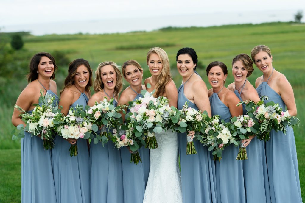 Elevating Bridal Elegance: The Magic of Wedding Dress Accessories