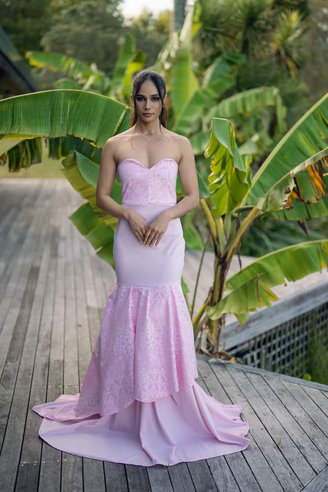 Lavender mermaid ball gown with sweetheart neckline, fitted bodice, and layered tulle skirt – Art Kollocsion Auckland
