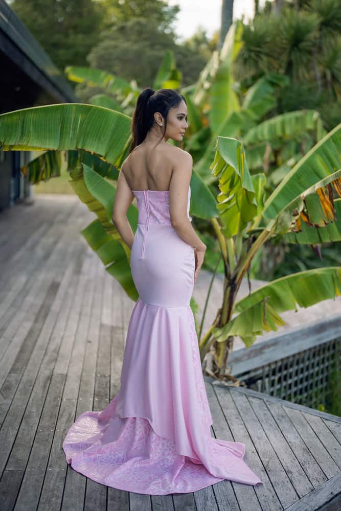 Modern wedding gown with elegant flowing design