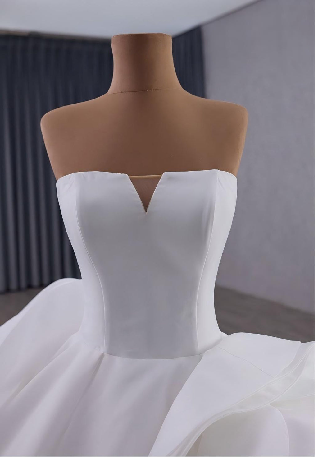 Sculptural Strapless Ball Gown Wedding Dress